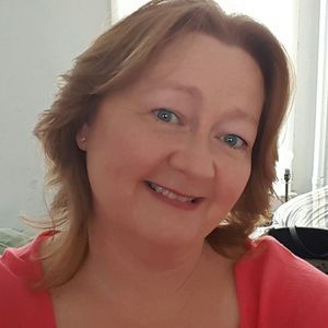 Meet your Posher, Jenny